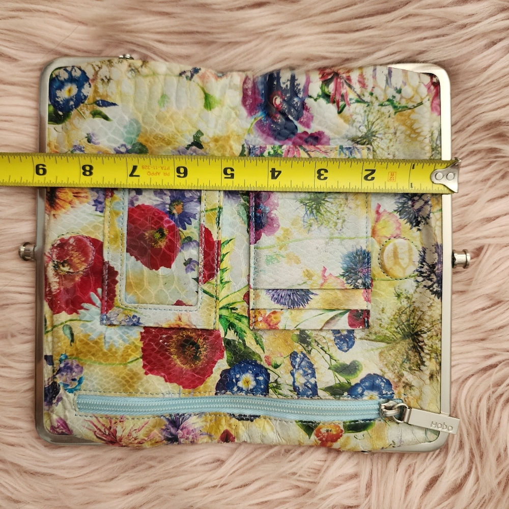 Hobo Lauren floral snake texture double frame wallet - Picture 14 of 15